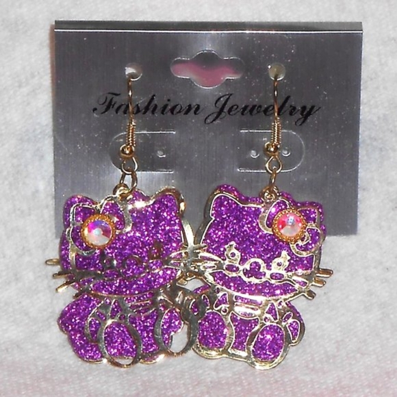 Hello Kitty Layered Earrings - Picture 4 of 14